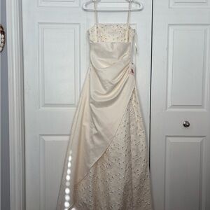 Elegant Cream Evening Gown